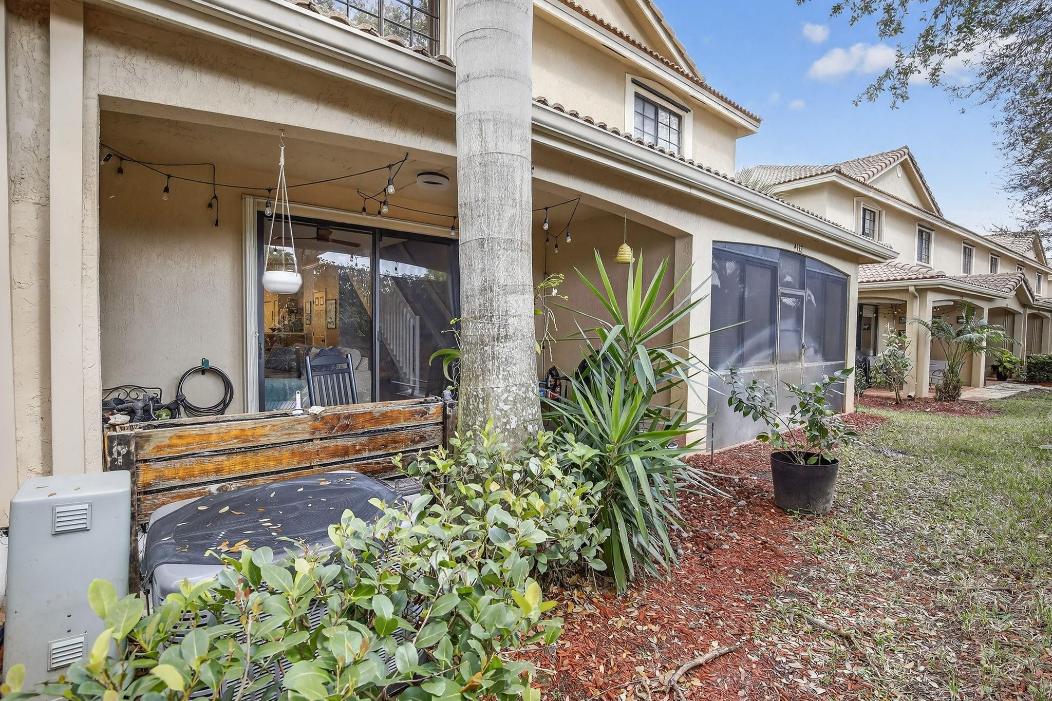 Courtyard at the Grove - Residential