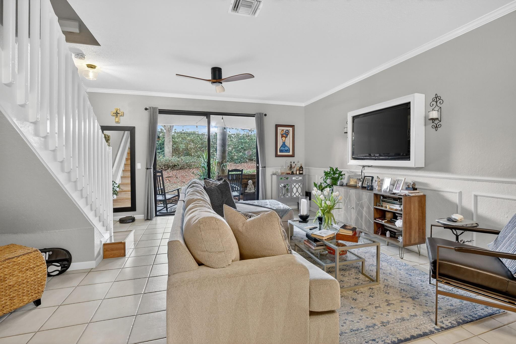 Courtyard at the Grove - Residential