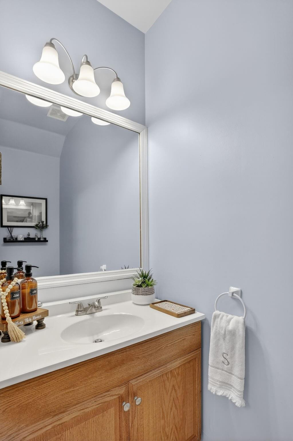 Courtyard at the Grove - Residential