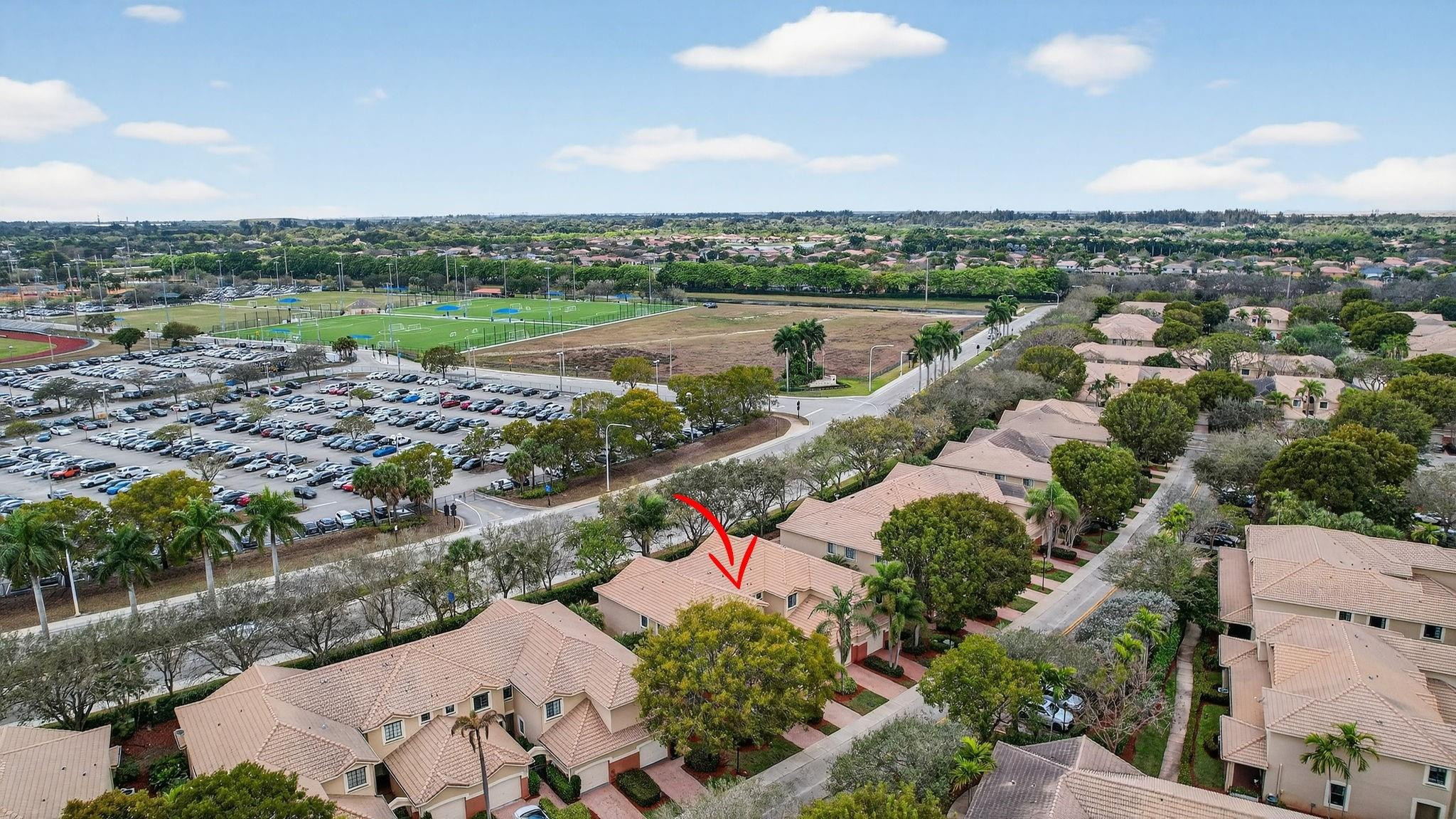 Courtyard at the Grove - Residential
