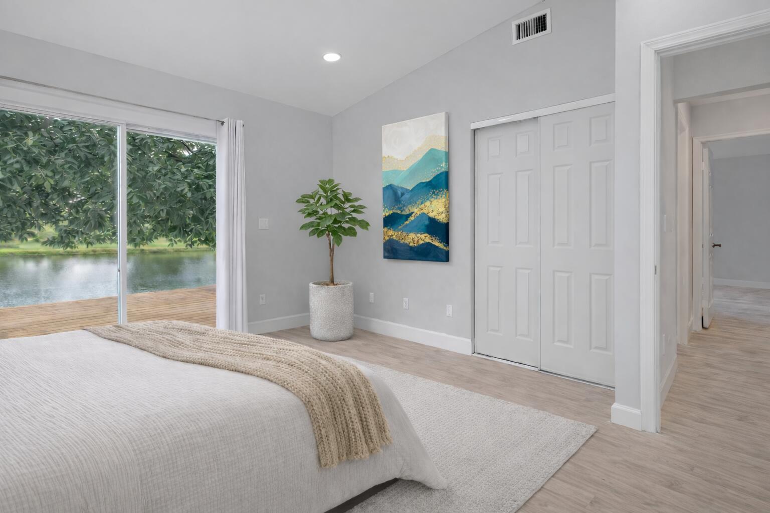 BOYNTON LAKES 6 - Residential