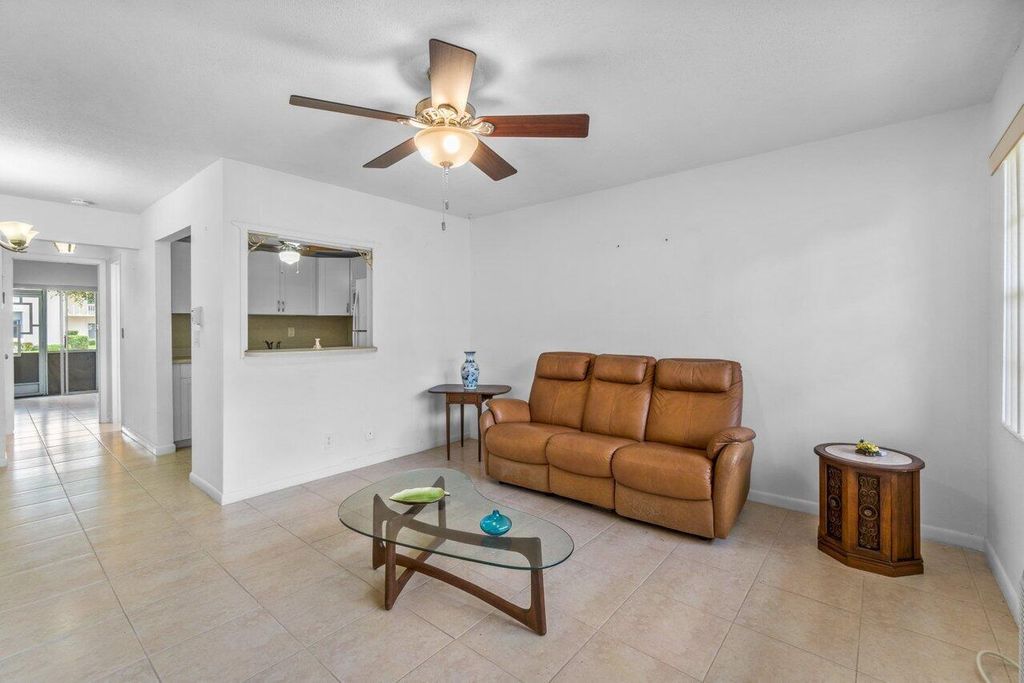 Photo of 6 Coventry A, West Palm Beach, FL 33417 (MLS # R10946962)