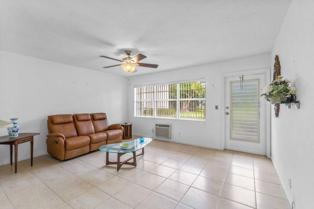 Photo of 6 Coventry A, West Palm Beach, FL 33417 (MLS # R10946962)