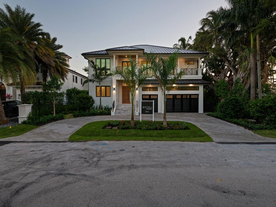 Another incredible waterfront home built by Dotoli Development, this exceptional 5-bedroom, 7-bathroom residence is located in Fort Lauderdale’s prestigious Seven Isles. Features include a wood floor throughout, designer bathrooms, a gourmet Sub-Zero/Wolf kitchen, Lutron lighting and shades with Control4 automation, and an elevator. Enjoy a covered patio, summer kitchen, saltwater pool with spa, and a 75’ dock with direct ocean access. With a 3-car garage and proximity to Las Olas, dining, shopping, and beaches, this home delivers true luxury waterfront living.