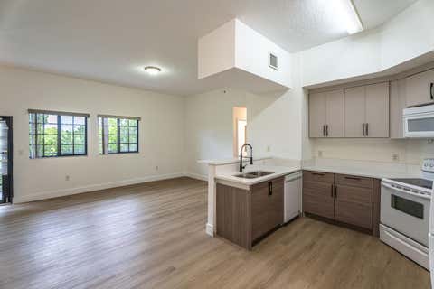Tiny photo for 2801 Riverside Drive #301-s, Coral Springs, FL 33065 (MLS # B26046069)