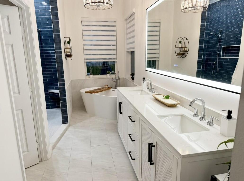 265 Swallowtail Lane