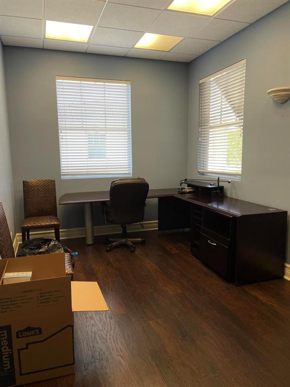 BOULEVARD COMMERCE PARK - Commercial Sale