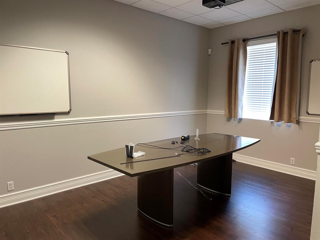 BOULEVARD COMMERCE PARK - Commercial Sale