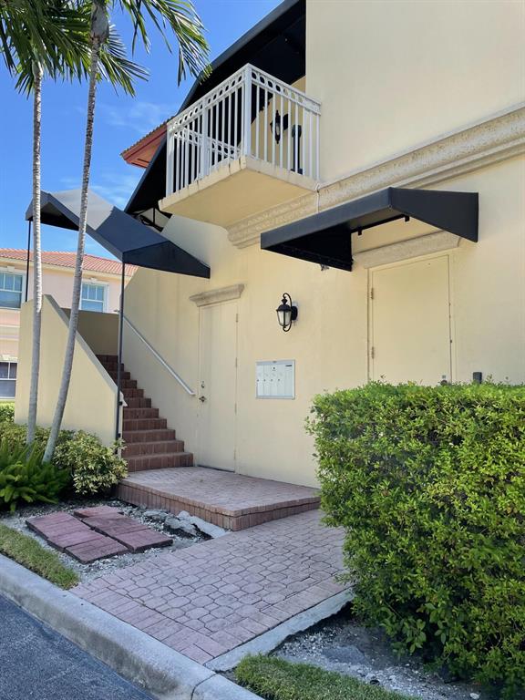 BOULEVARD COMMERCE PARK - Commercial Sale