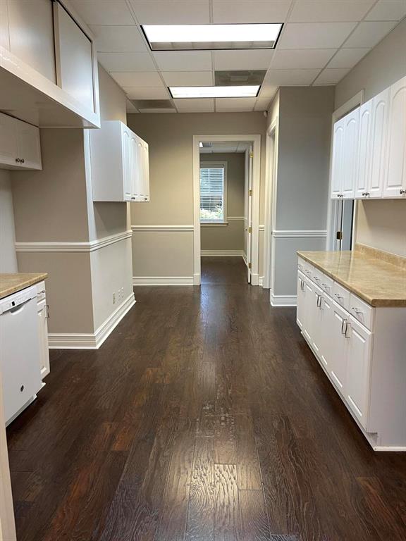 BOULEVARD COMMERCE PARK - Commercial Sale