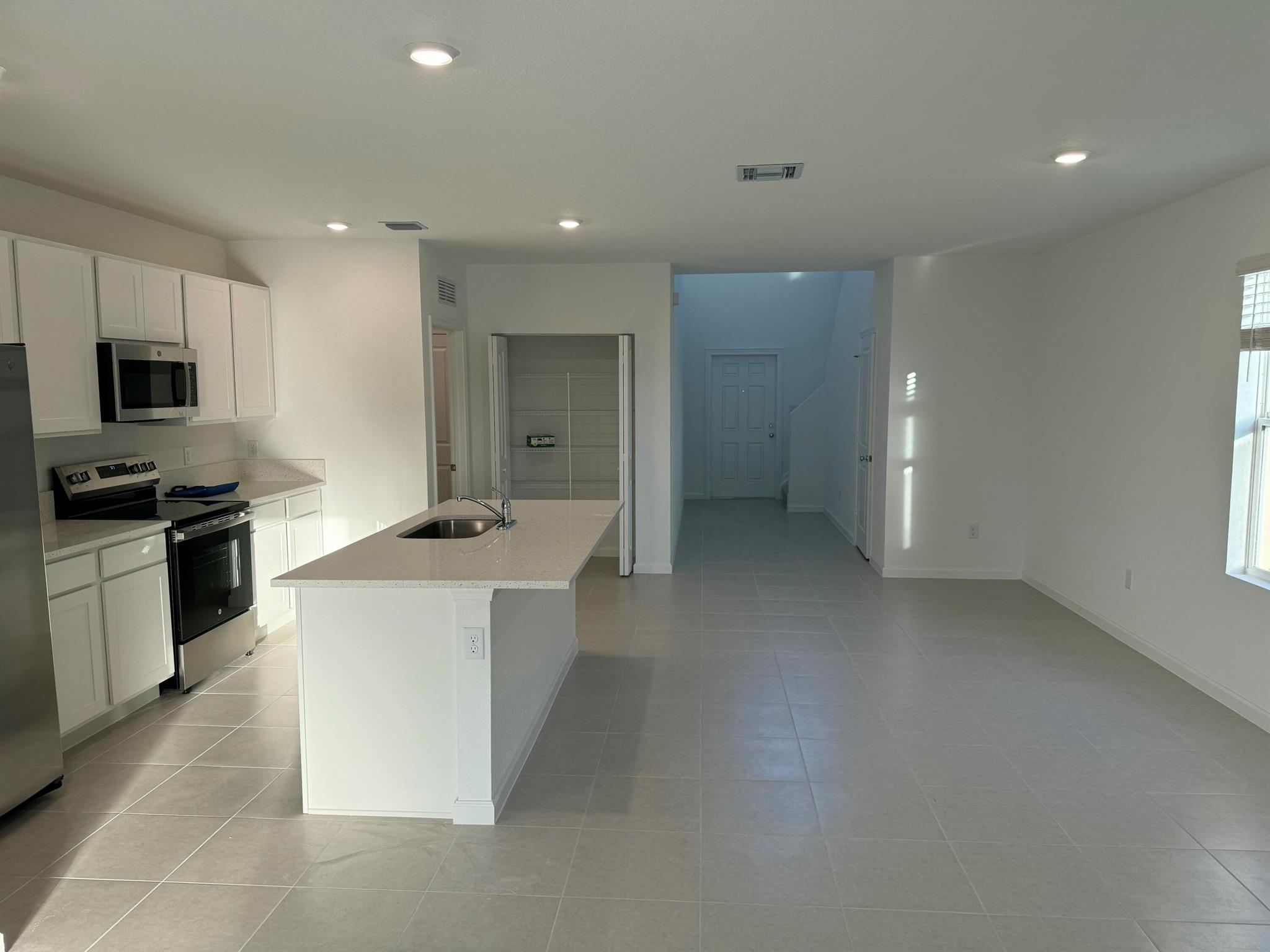 BENT CREEK - TRACT C - Residential Lease