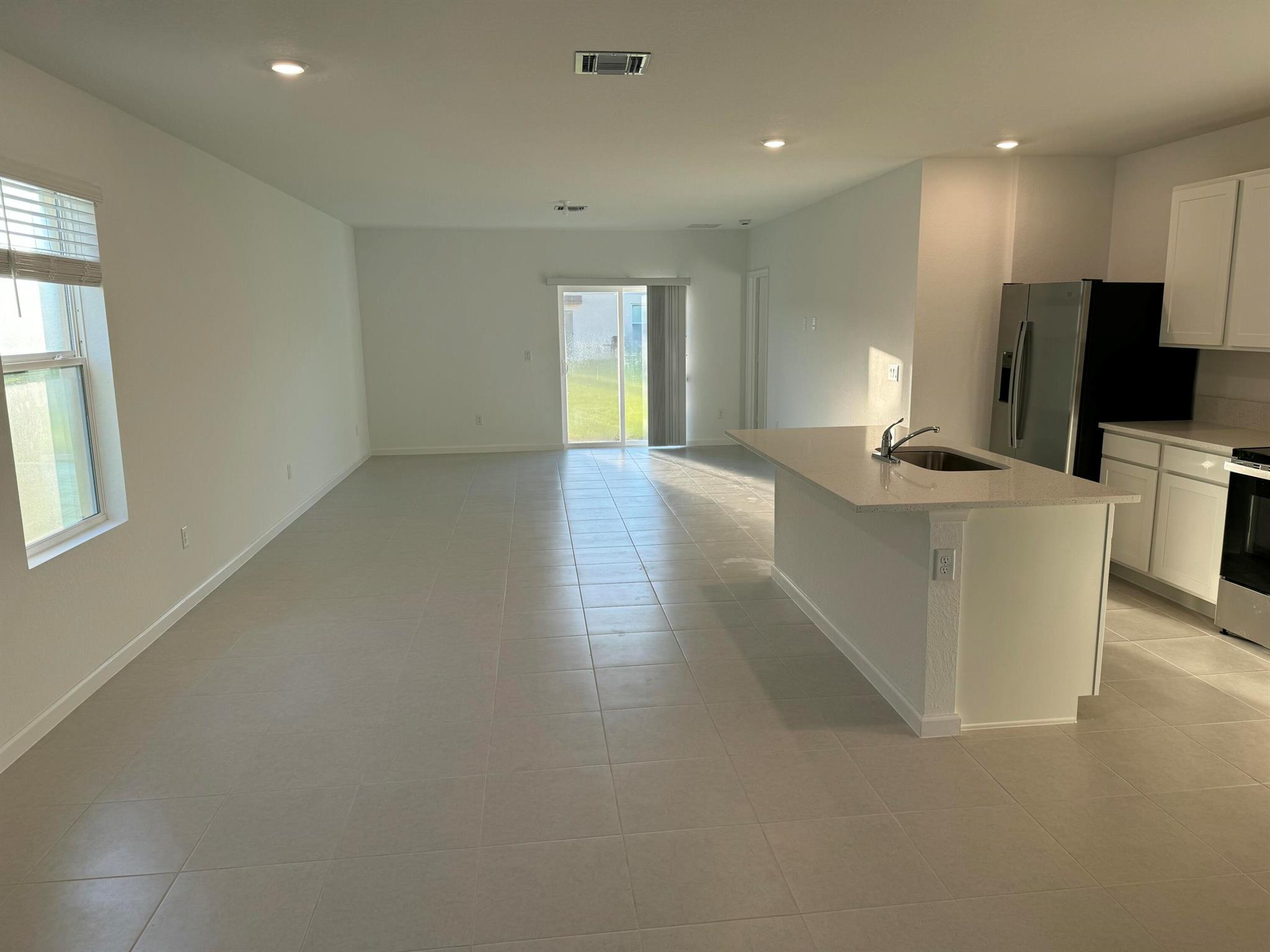 BENT CREEK - TRACT C - Residential Lease