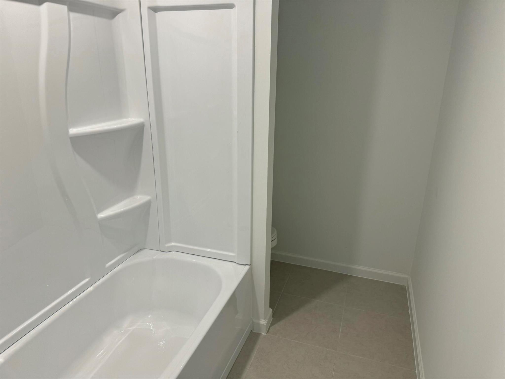 BENT CREEK - TRACT C - Residential Lease