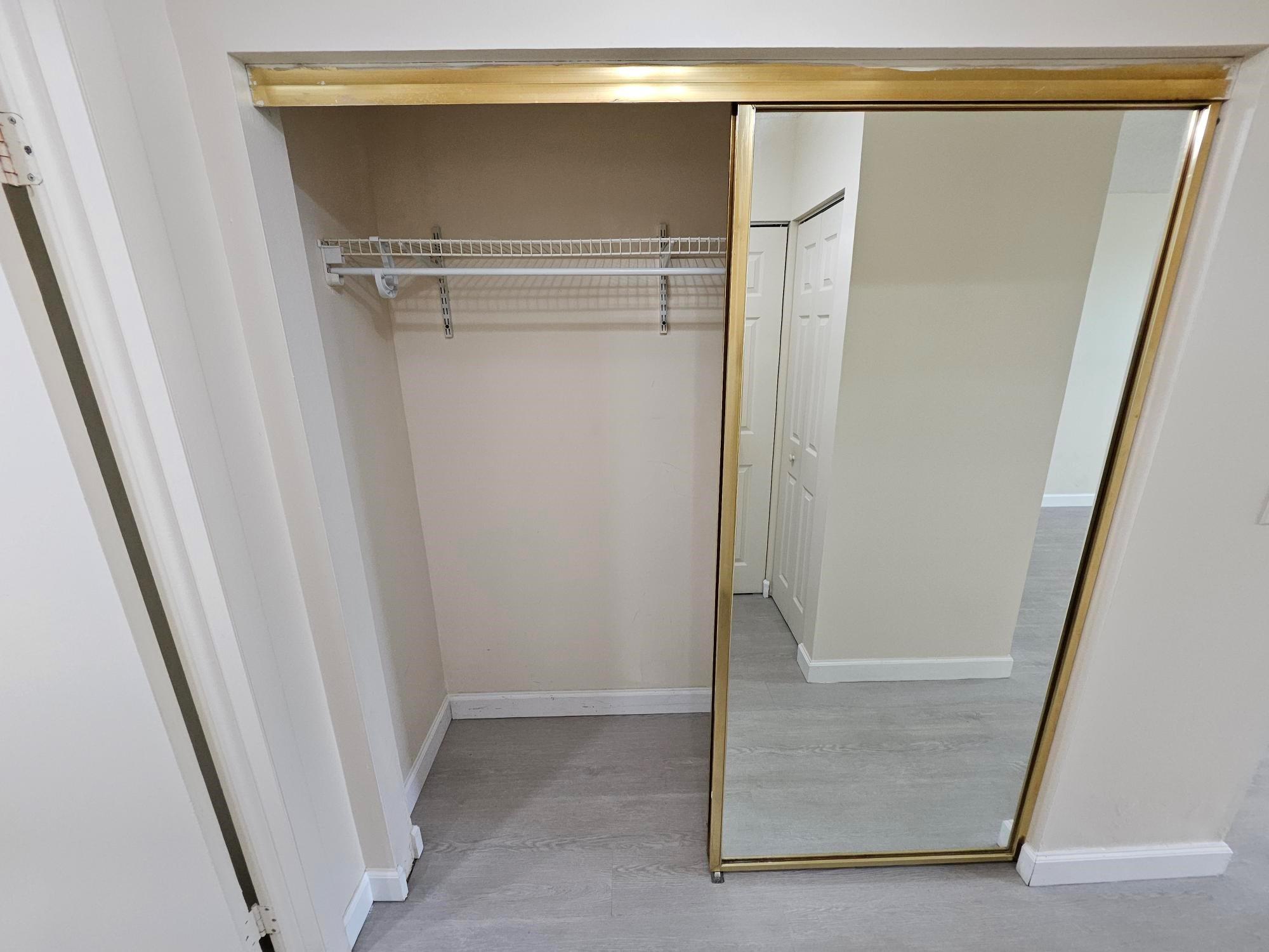 Lauderdale Oaks - Residential Lease