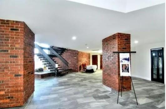 Lauderdale Oaks - Residential Lease