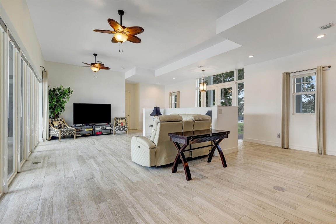 Sunshine Ranches - Residential