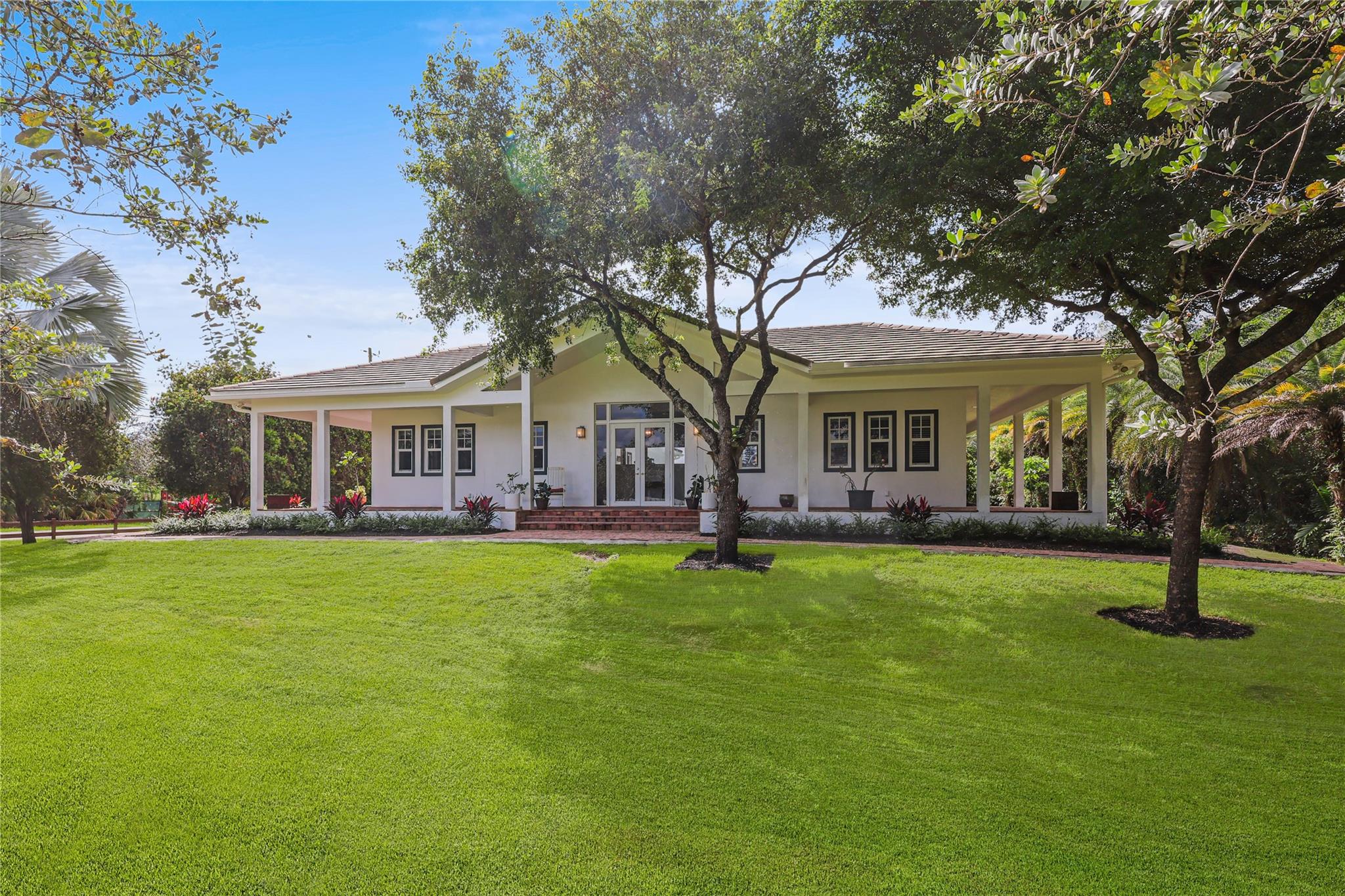 Sunshine Ranches - Residential
