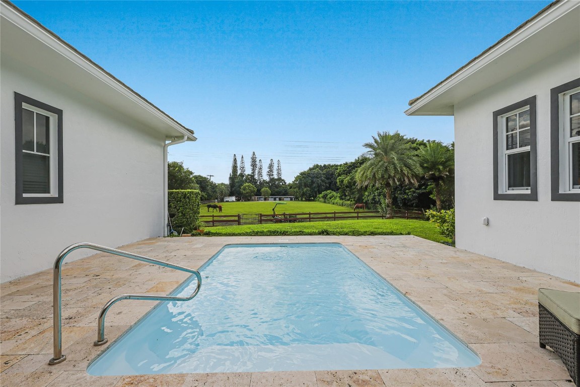 Sunshine Ranches - Residential