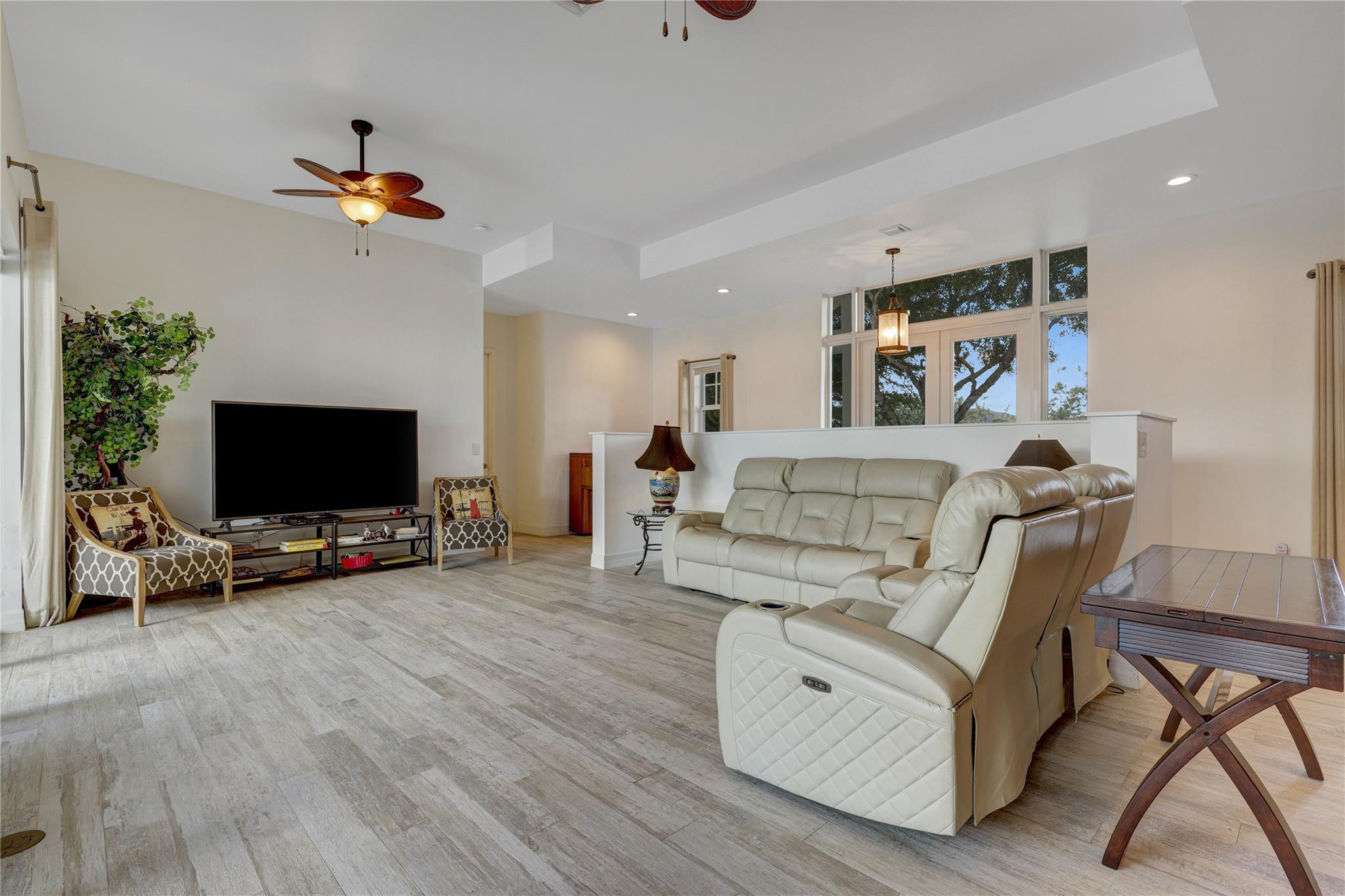 Sunshine Ranches - Residential