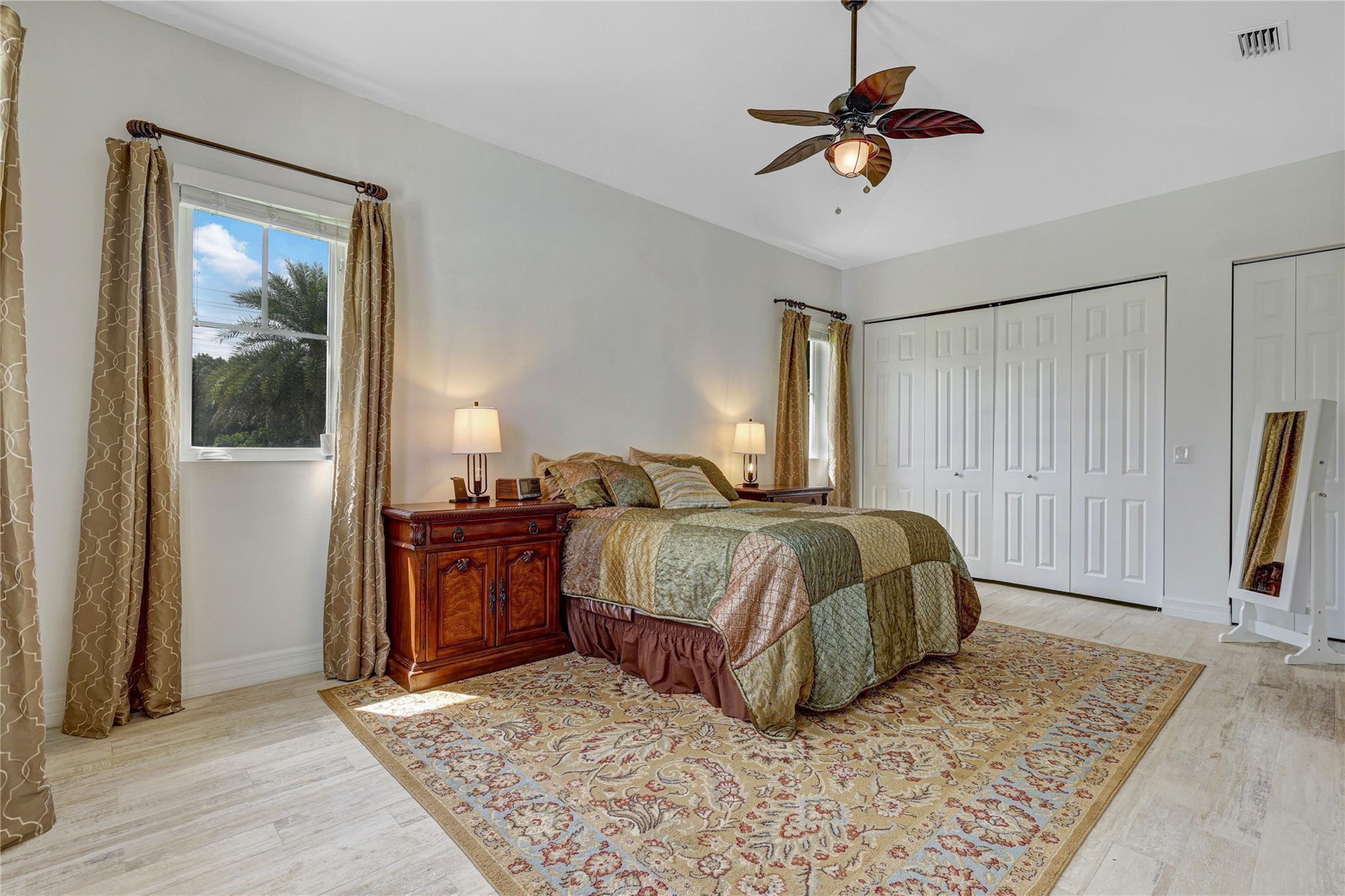 Sunshine Ranches - Residential