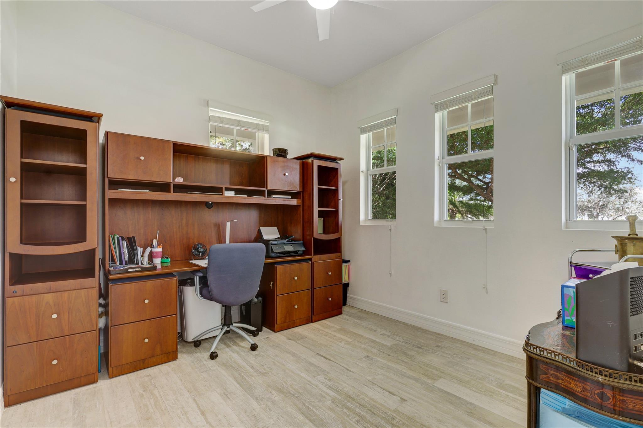 Sunshine Ranches - Residential