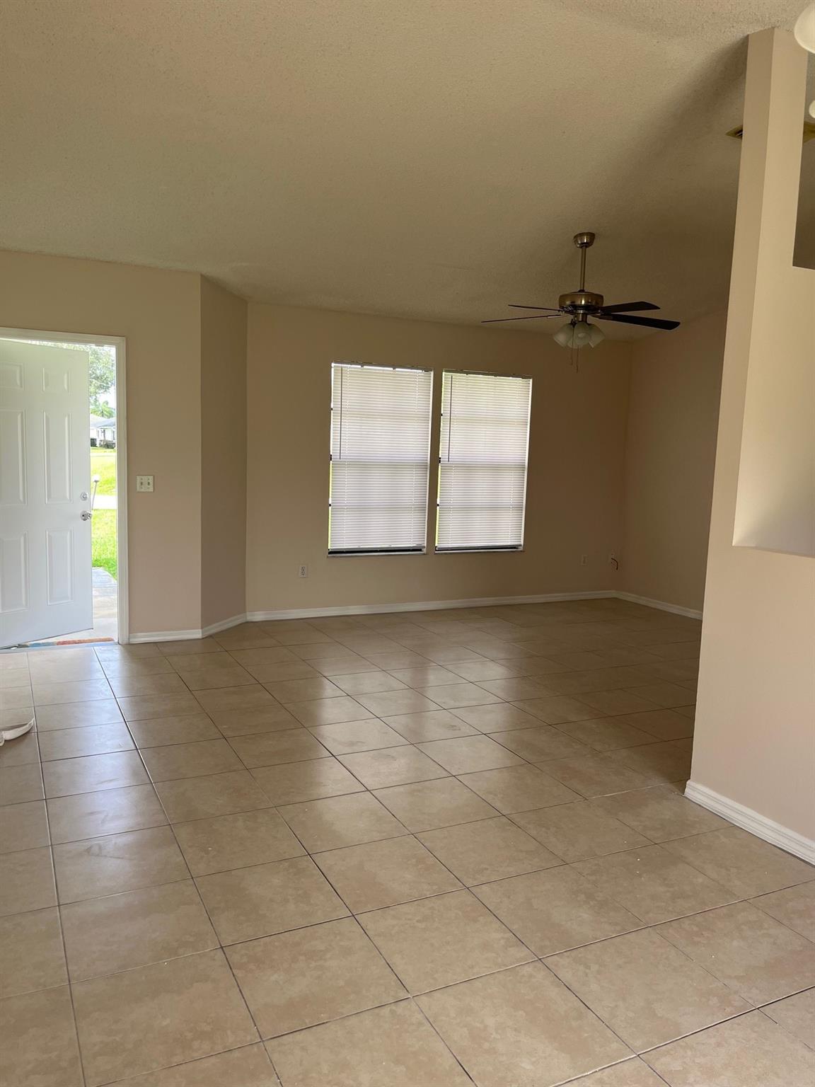 cute 3 bedroom, 2 bath with 2 car garage. Home recently painted inside and out. No pets allowed. Move in requirements are first ,last months rent and 1000  wisecurity. Rental application, proof of income, credit and background check required