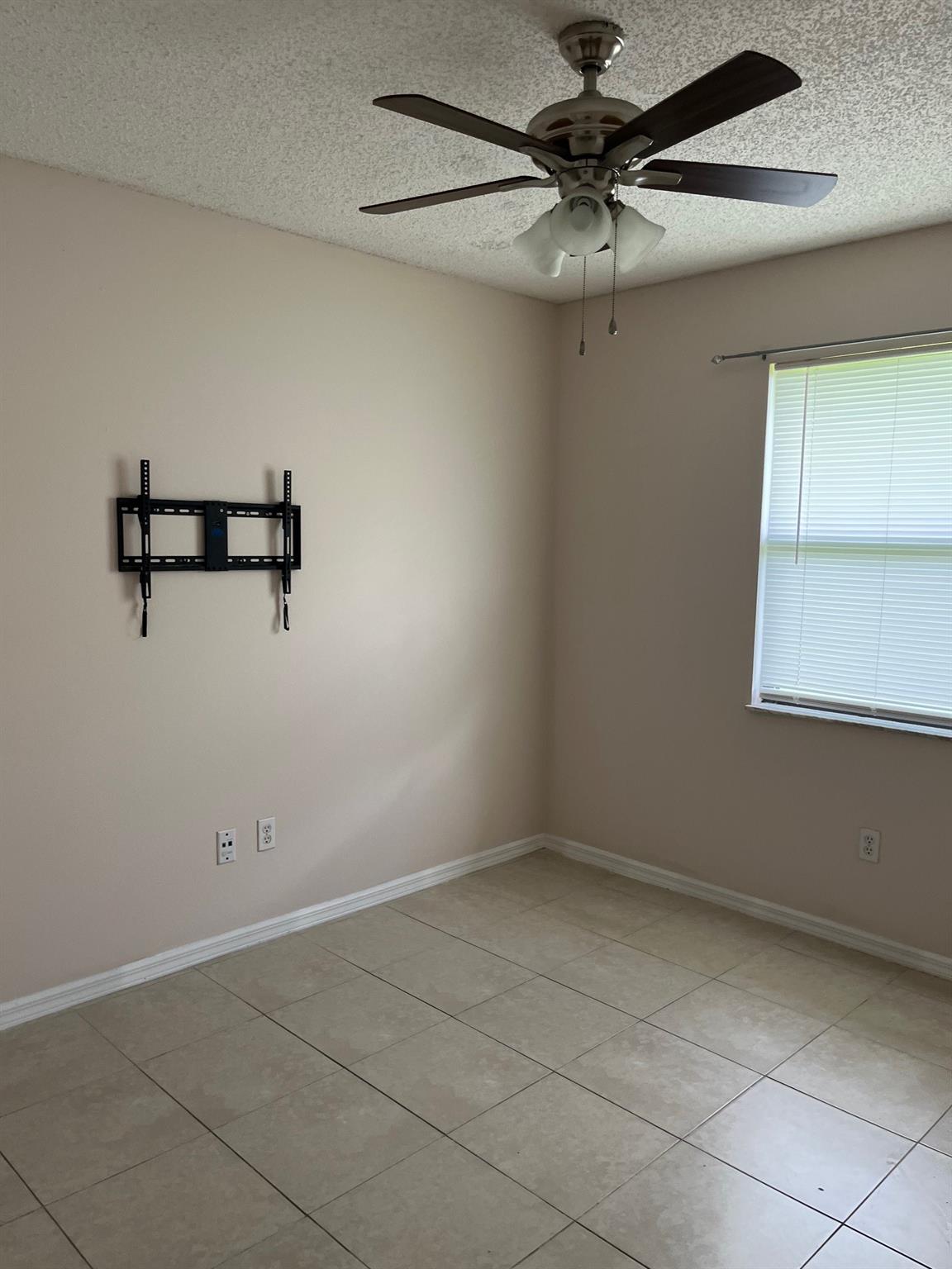 Port St Lucie Sec 09 - Residential Lease