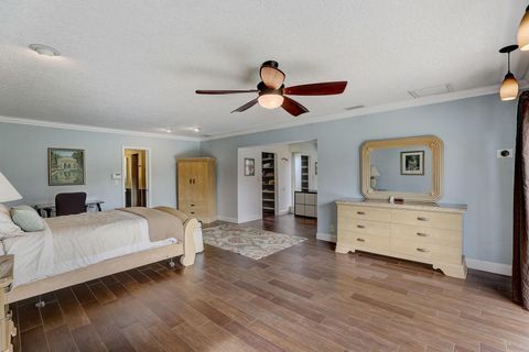 Single Family Residence in Tamarac FL 5306 Sea Grape Cir 30.jpg