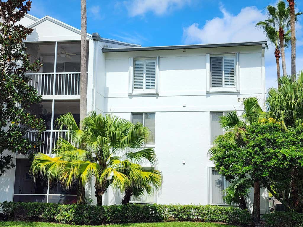 Photo of 2512 SE Anchorage Cove #D3, Port Saint Lucie, FL 34952 (MLS # R11020456)