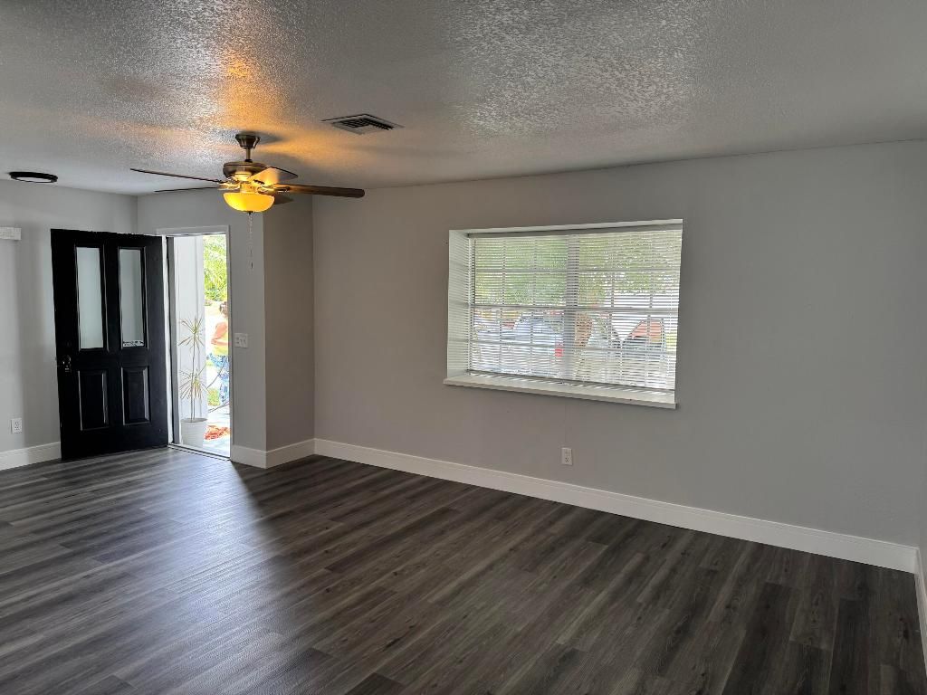 Photo of 412 NE Midvale Street, Port Saint Lucie, FL 34983 (MLS # R11103016)