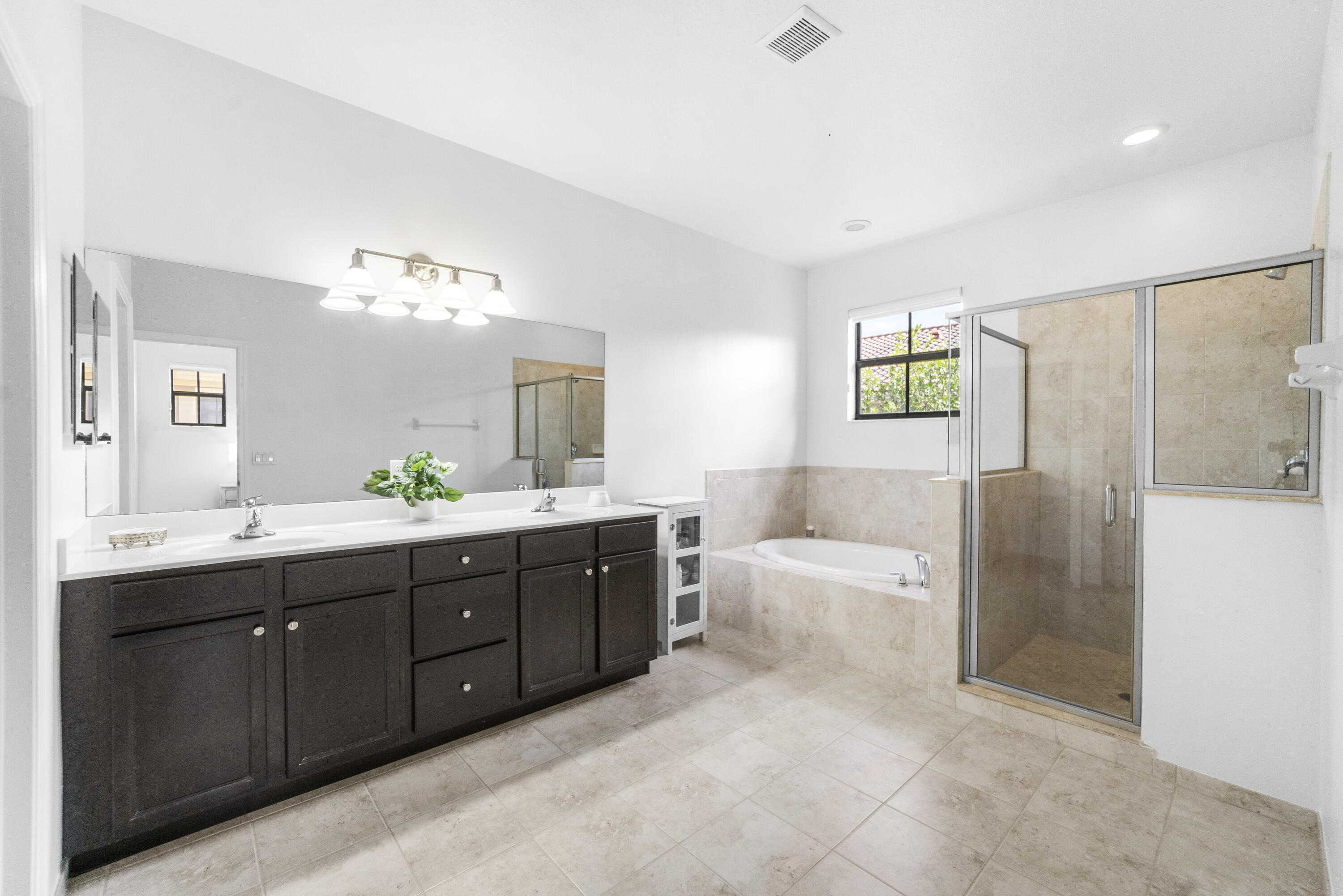 TOWN PARC - Residential