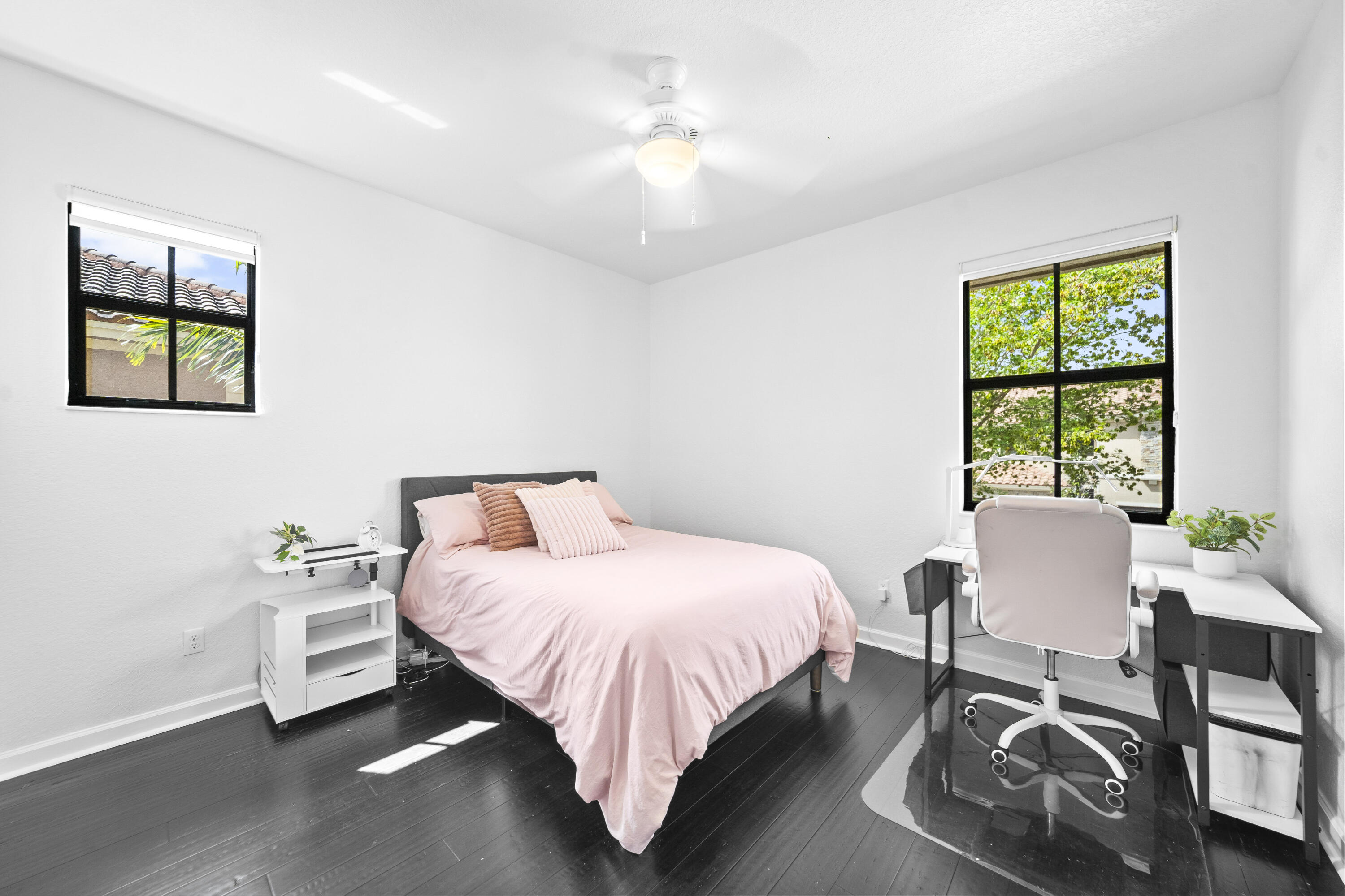 TOWN PARC - Residential