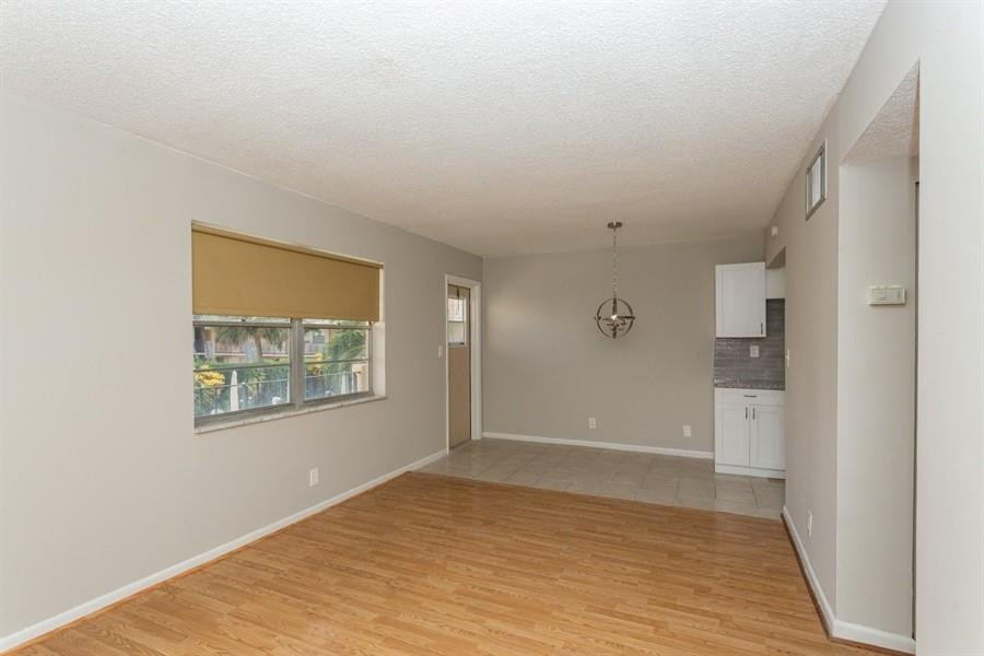 WARRENTON HOUSE - Residential