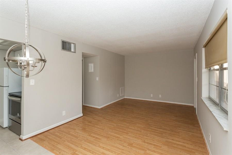 WARRENTON HOUSE - Residential