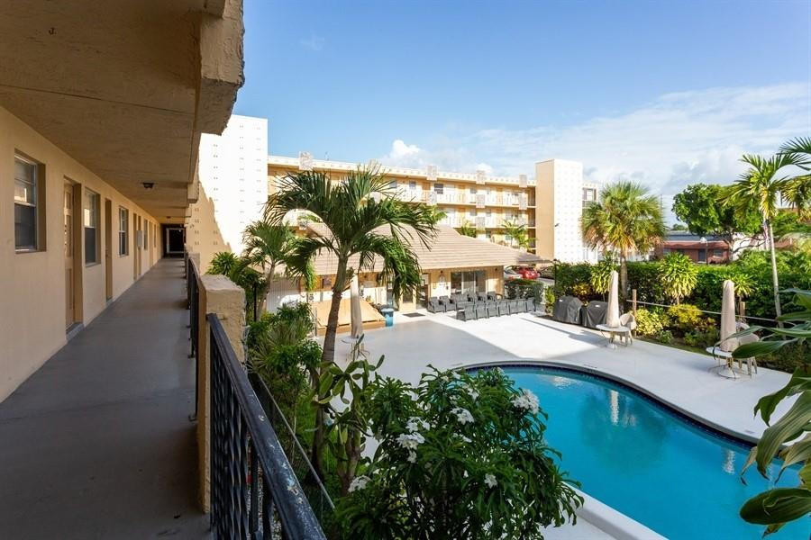 WARRENTON HOUSE - Residential