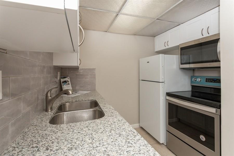 WARRENTON HOUSE - Residential