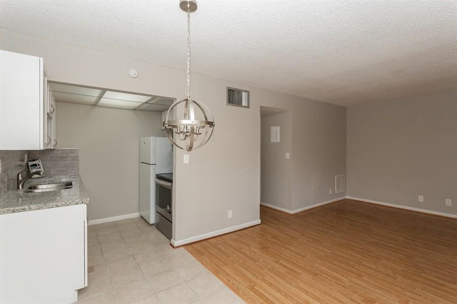 WARRENTON HOUSE - Residential