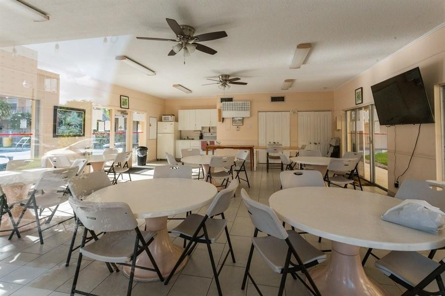 WARRENTON HOUSE - Residential