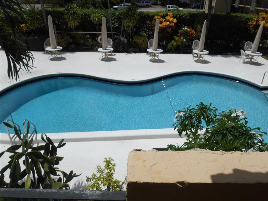 WARRENTON HOUSE - Residential