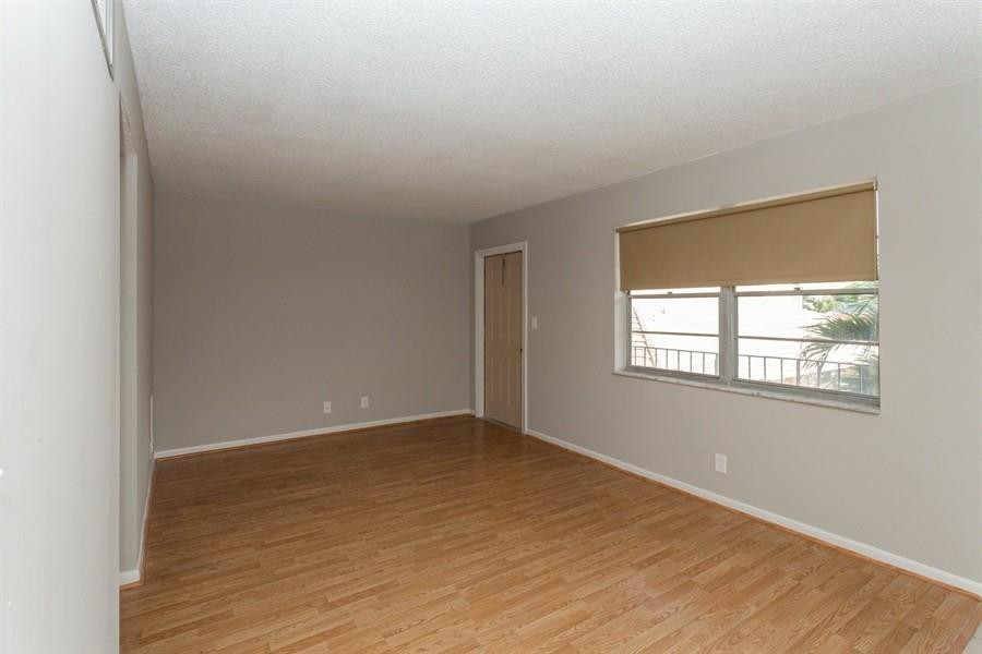 WARRENTON HOUSE - Residential