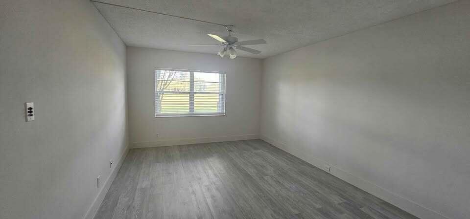 CAMBRIDGE AT CENTURY VILL - Residential Lease