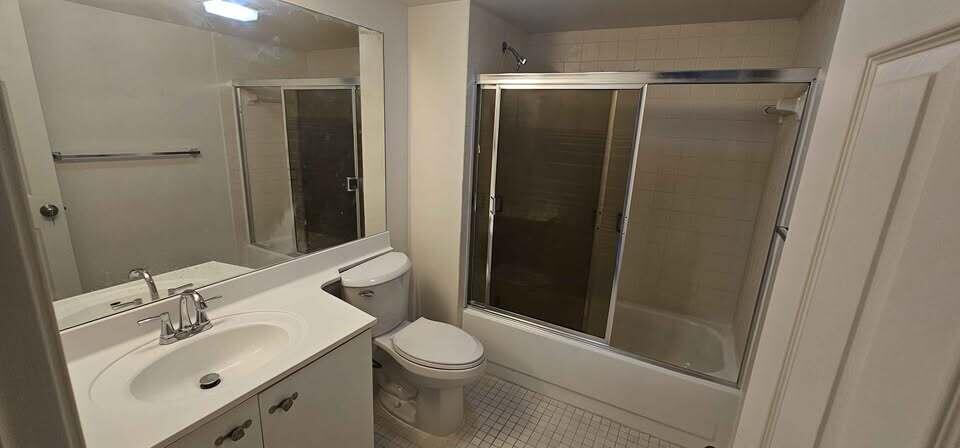 CAMBRIDGE AT CENTURY VILL - Residential Lease