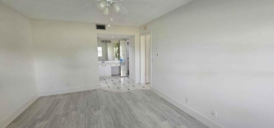 CAMBRIDGE AT CENTURY VILL - Residential Lease