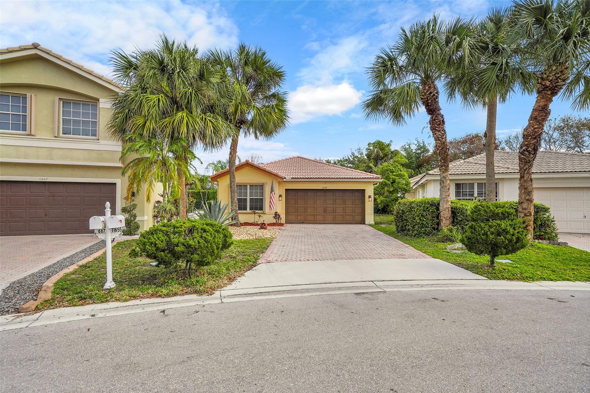 Wyndham Circle 157-9 B - Residential