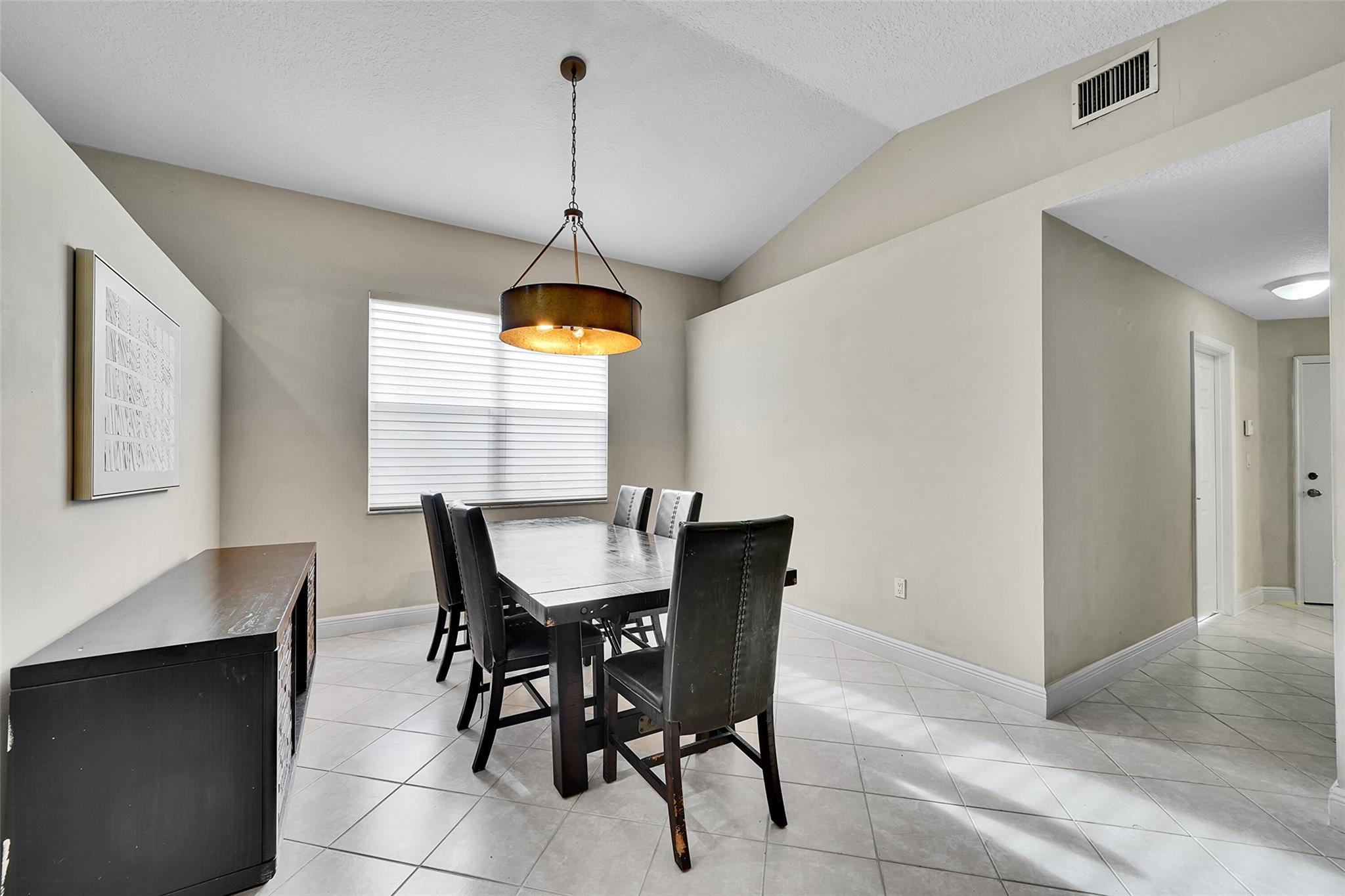 Wyndham Circle 157-9 B - Residential