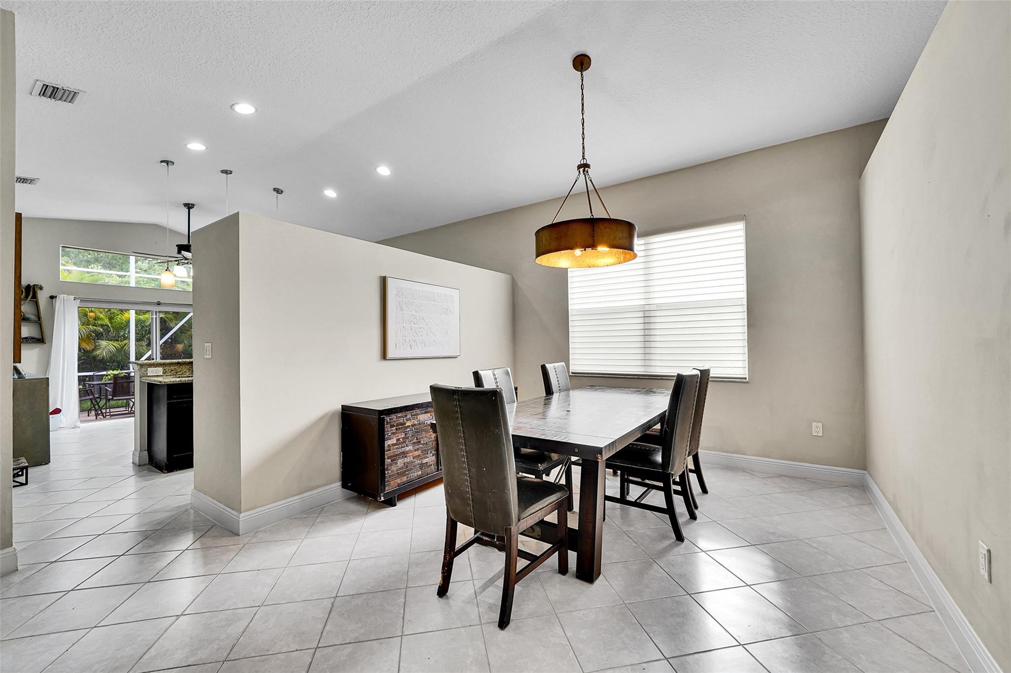 Wyndham Circle 157-9 B - Residential