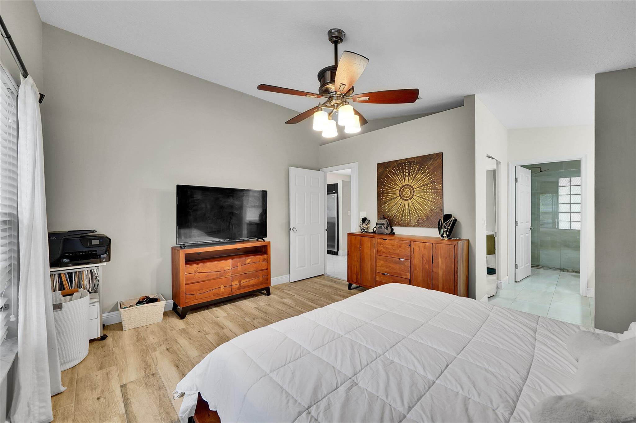 Wyndham Circle 157-9 B - Residential
