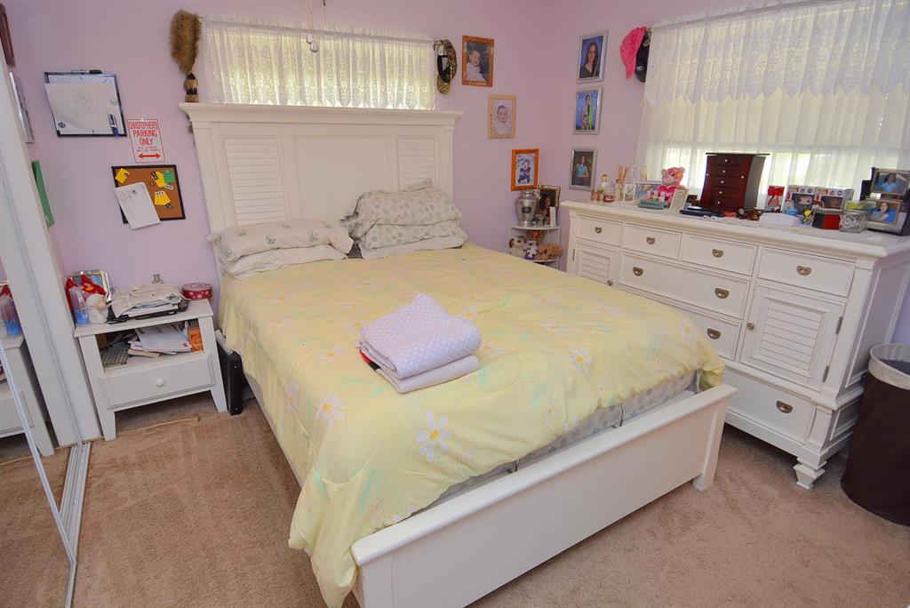 PALM LAKE ESTATES & ZORAT - Residential