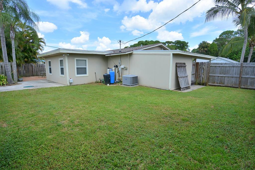 PALM LAKE ESTATES & ZORAT - Residential