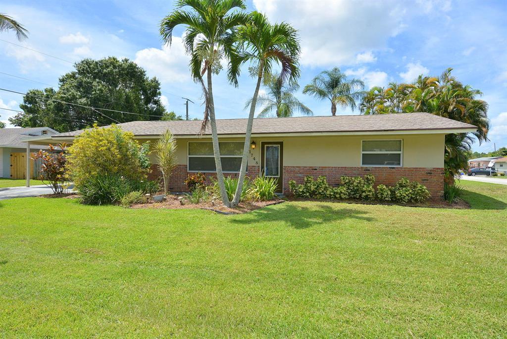 PALM LAKE ESTATES & ZORAT - Residential